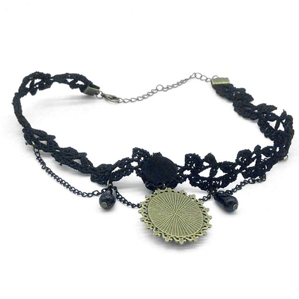 Necklace - Victorian Lace Emilia