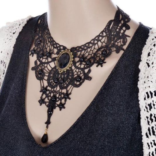 Necklace - Victorian Lace Mirella