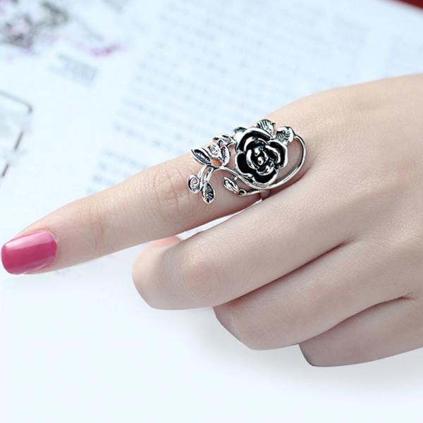 Ring - Dark Rose
