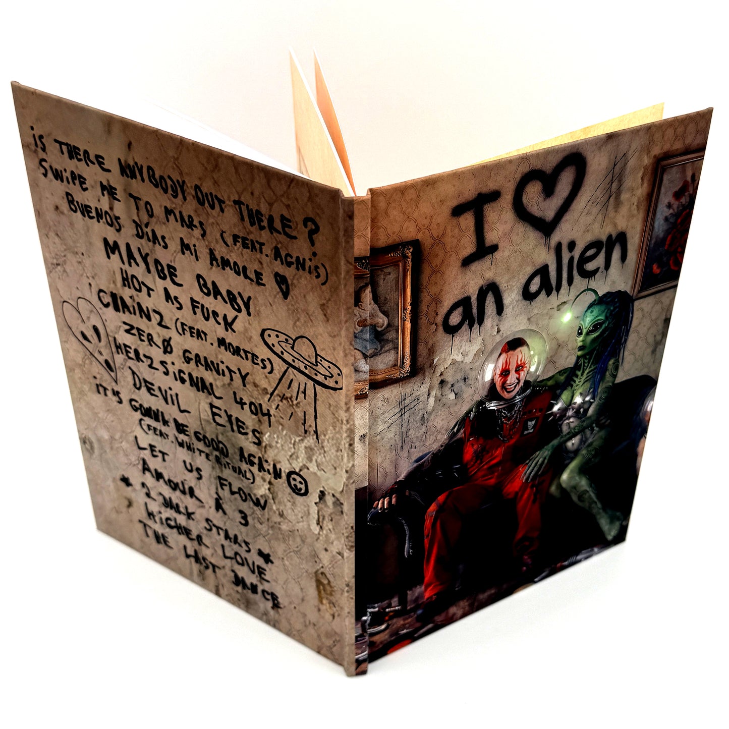 EXTIZE - I LOVE AN ALIEN (Limited Collector Box) (PREORDER)